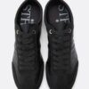 Sneakers med fin sula i satineffekt