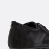 Sneakers med fin sula i satineffekt