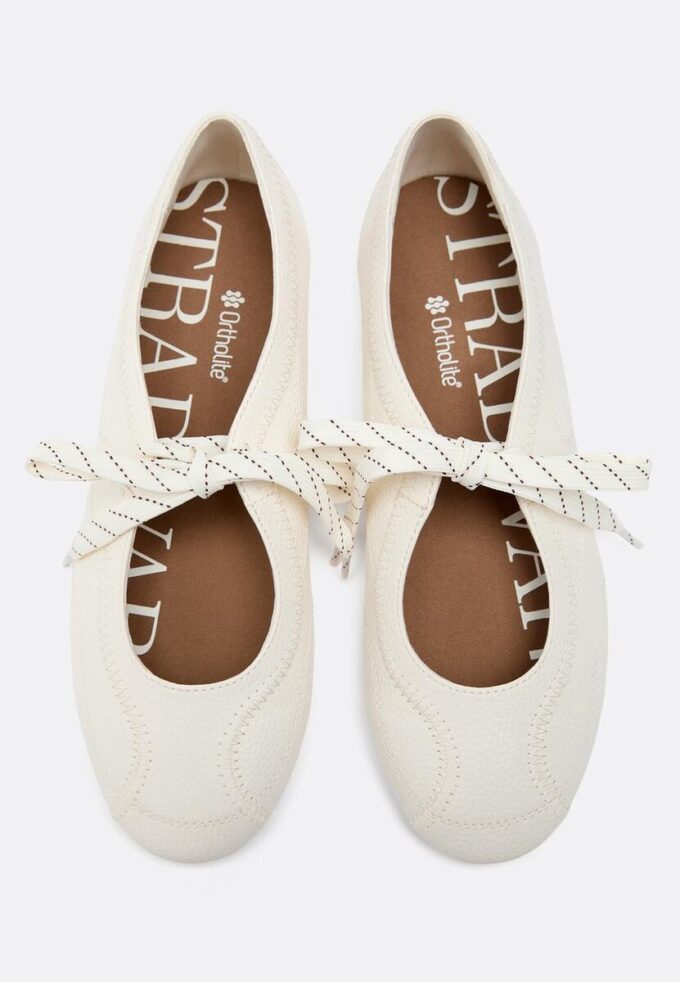 Sneakers med rosett