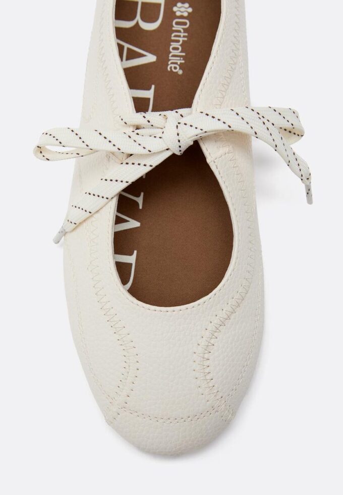 Sneakers med rosett