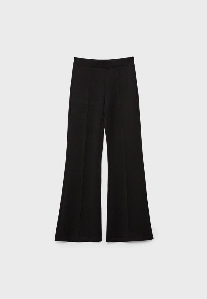 Soft Touch-bell bottom-byxor med sömdetalj fram Soft Touch-bell bottom-byxor med sömdetalj fram