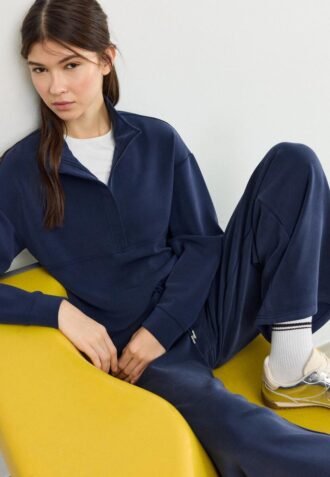 Soft Touch sweatshirt med dragkedja