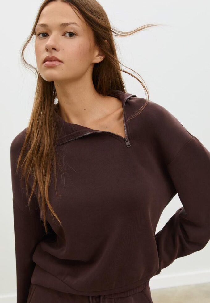 Soft Touch sweatshirt med dragkedja i sidan Soft Touch sweatshirt med dragkedja i sidan