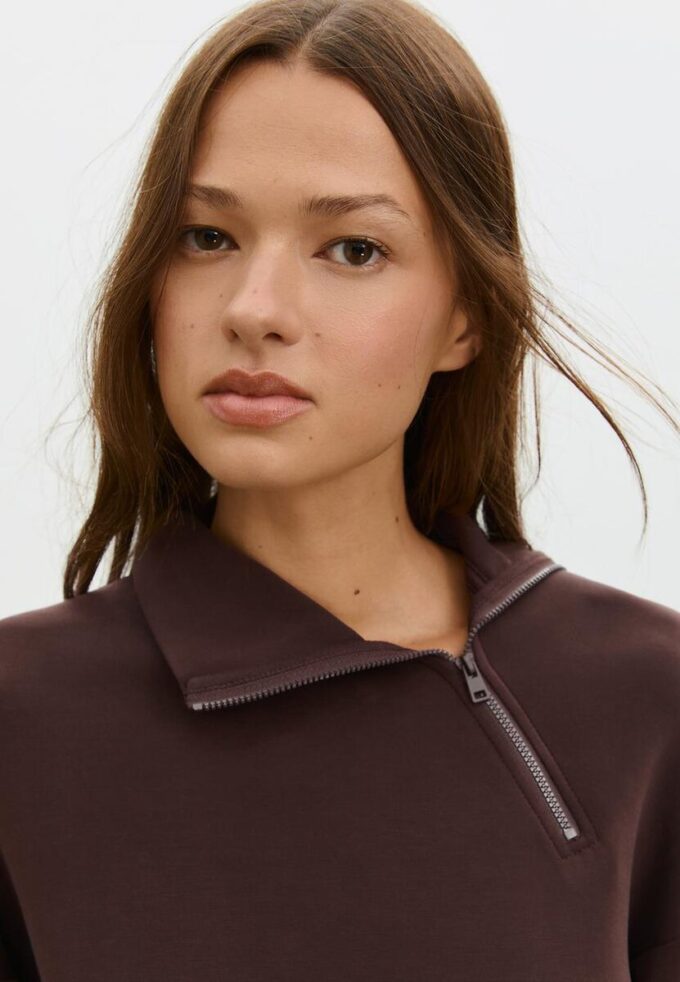 Soft Touch sweatshirt med dragkedja i sidan Soft Touch sweatshirt med dragkedja i sidan