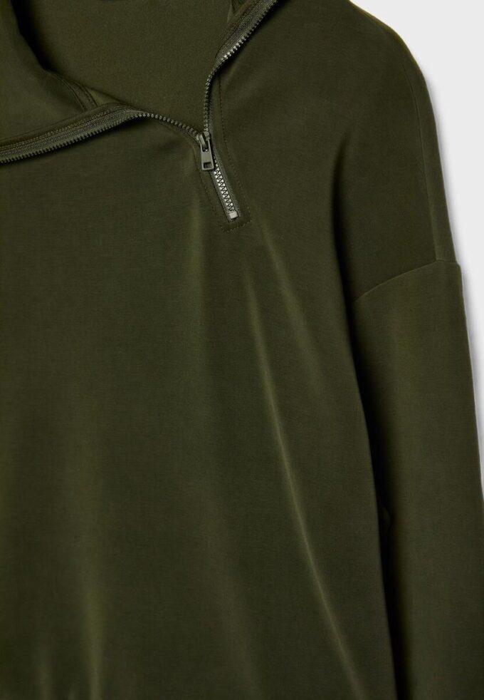 Soft Touch sweatshirt med dragkedja i sidan Soft Touch sweatshirt med dragkedja i sidan