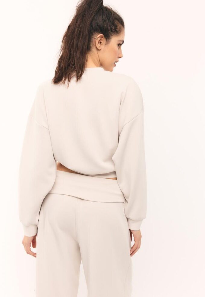 Soft Touch sweatshirt med fladdermusärmar Soft Touch sweatshirt med fladdermusärmar