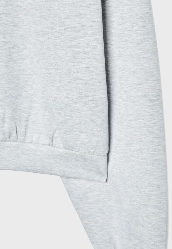 Soft Touch sweatshirt med fladdermusärmar Soft Touch sweatshirt med fladdermusärmar