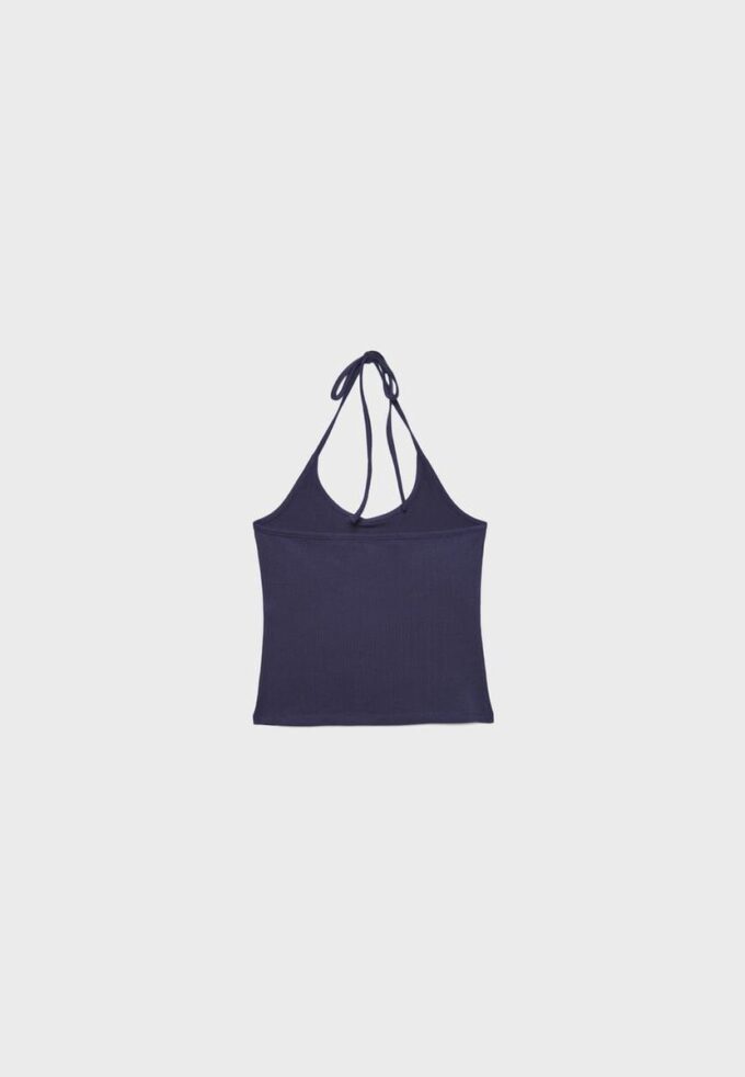 Stickad halterneck-toppar