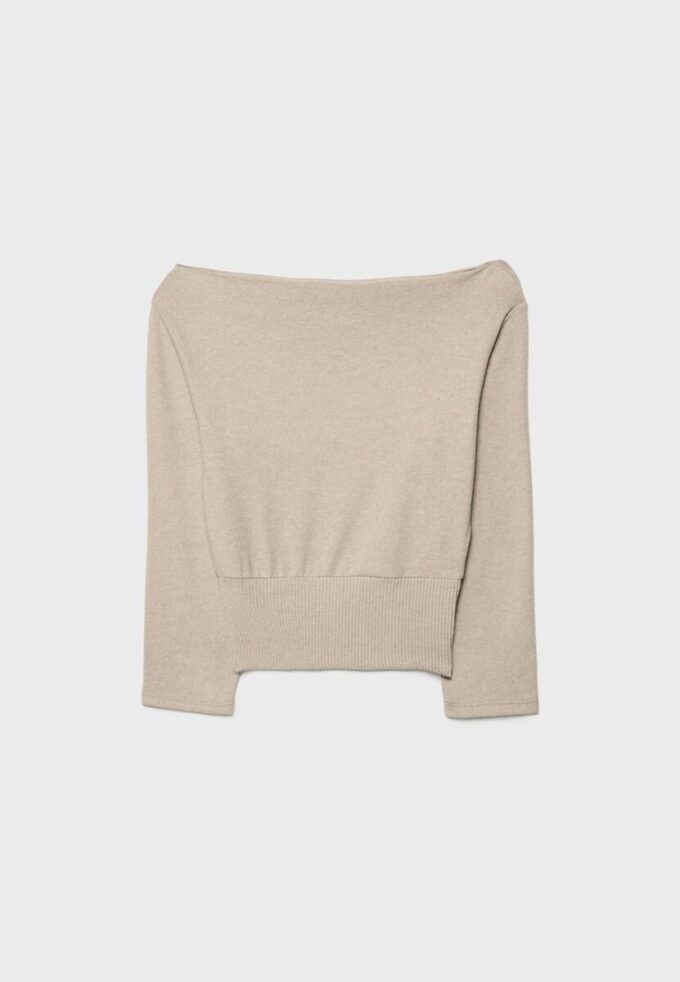 Stickad T-shirt med båthals och skärp som bälte