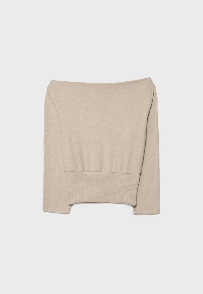 Stickad T-shirt med båthals och skärp som bälte