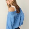 Sweatshirt med båthals och strassvingar Sweatshirt med båthals och strassvingar
