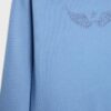 Sweatshirt med båthals och strassvingar Sweatshirt med båthals och strassvingar
