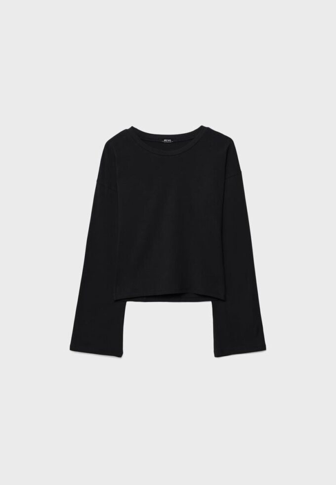 T-shirt med kimonorärmar