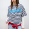 T-shirt med kort ärm och mönstrat tryck T-shirt med kort ärm och mönstrat tryck