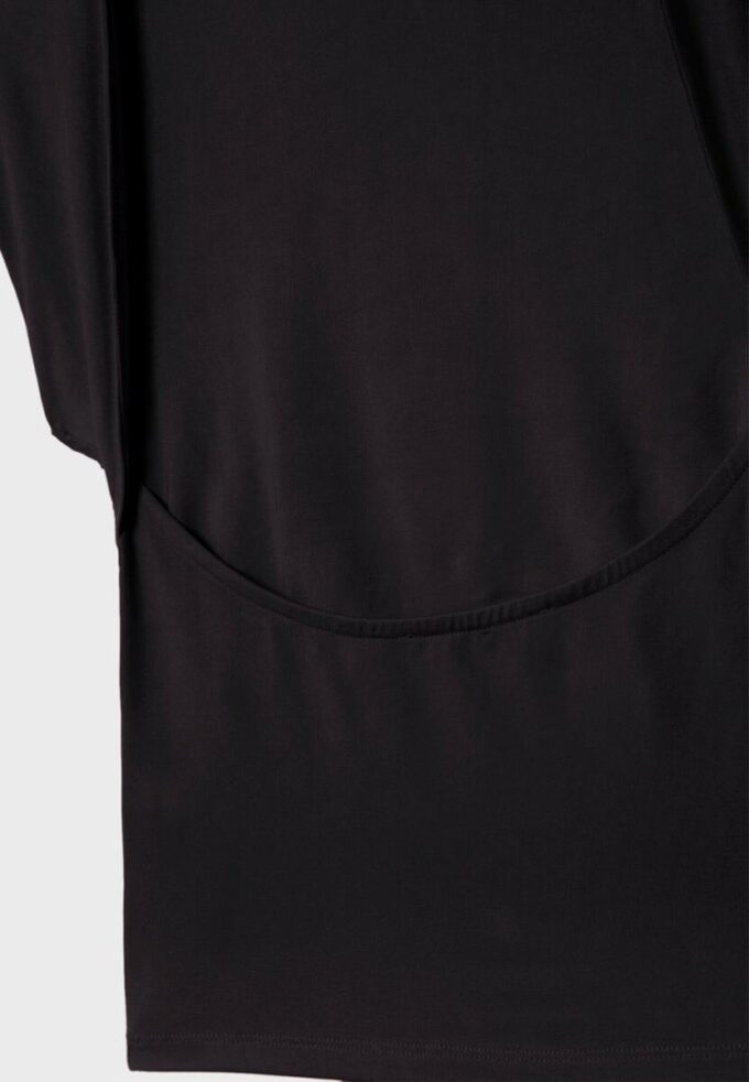 T-shirt med öppen rygg T-shirt med öppen rygg