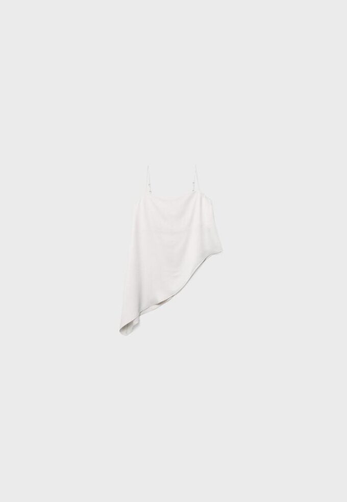 Toppar i satin med asymmetrisk fåll