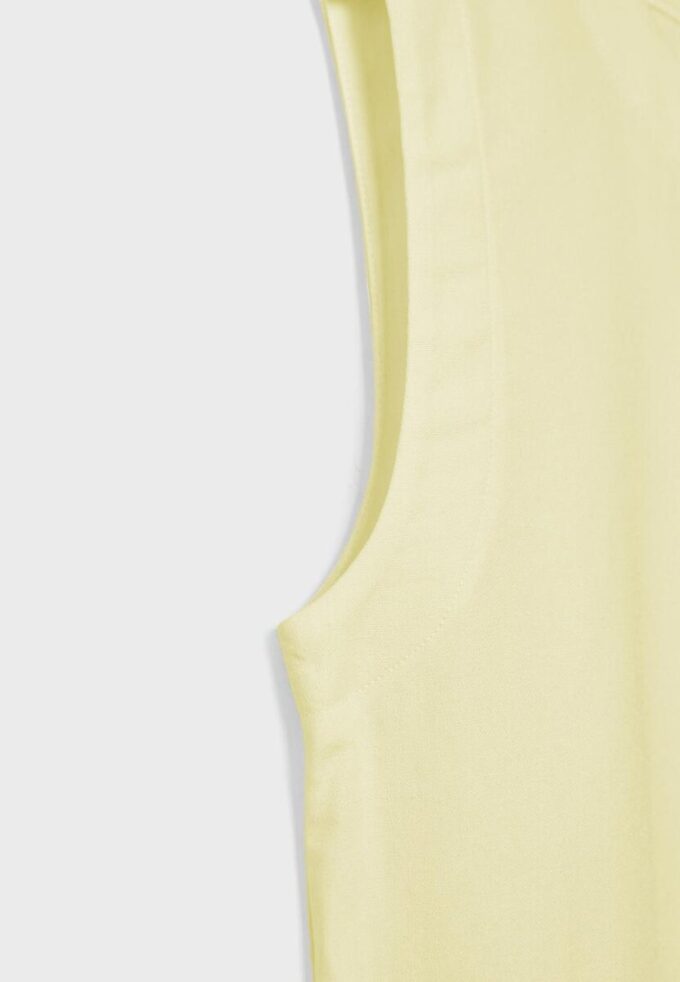 Toppar med linneeffekt och racerback Toppar med linneeffekt och racerback