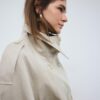Trenchcoat med hög hals