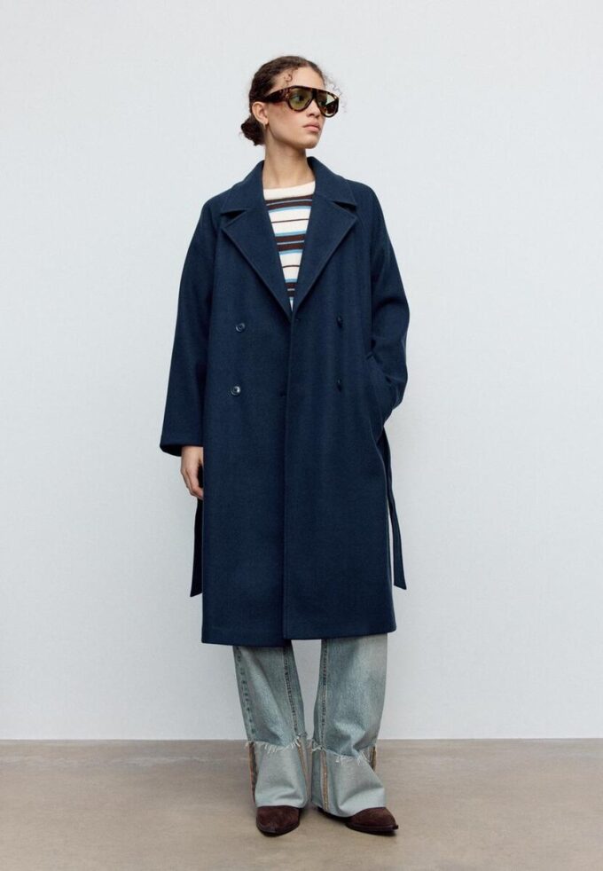 Trenchcoat med Soft Touch-yta
