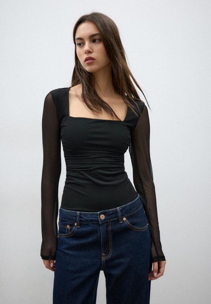 Tyllbodysuit med fyrkantig halsringning Tyllbodysuit med fyrkantig halsringning