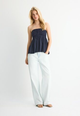 Virkad bandeau-toppar