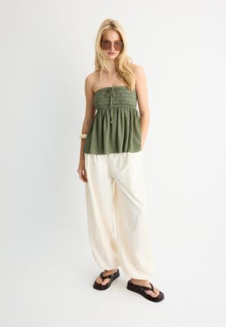 Virkad bandeau-toppar