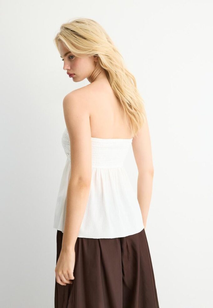 Virkad bandeau-toppar Virkad bandeau-toppar
