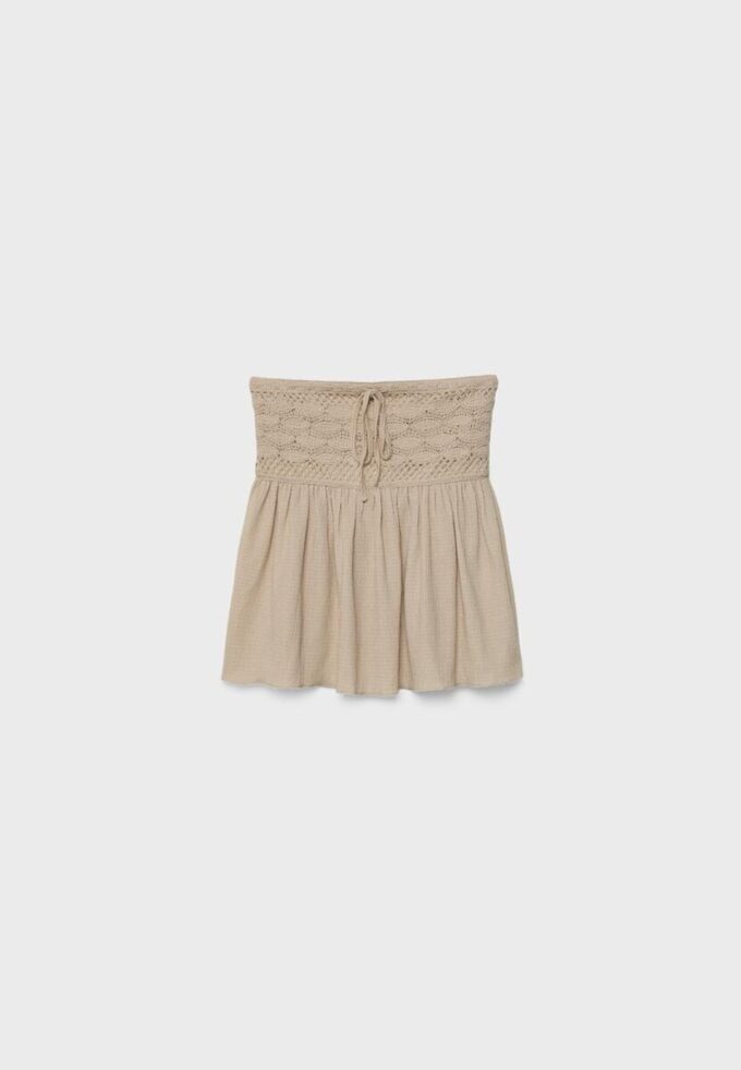 Virkad bandeau-toppar