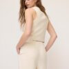 Väst i linne-look