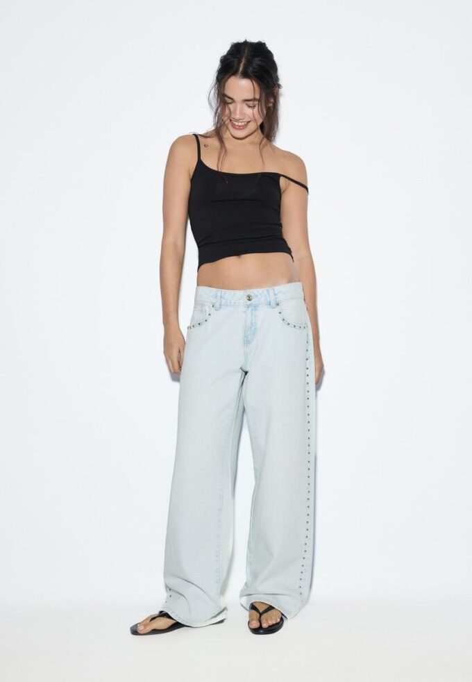 Wide Leg loose jeans with studs Wide Leg loose jeans with studs