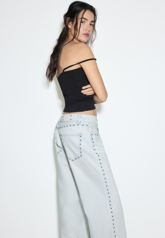 Wide Leg loose jeans with studs Wide Leg loose jeans with studs