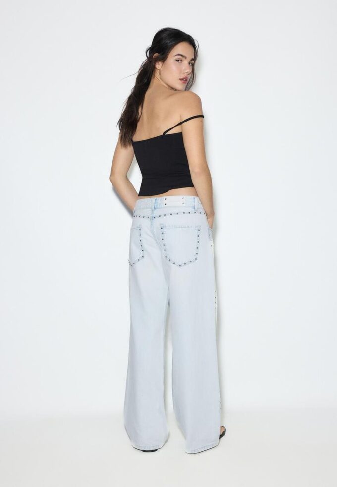 Wide Leg loose jeans with studs Wide Leg loose jeans with studs