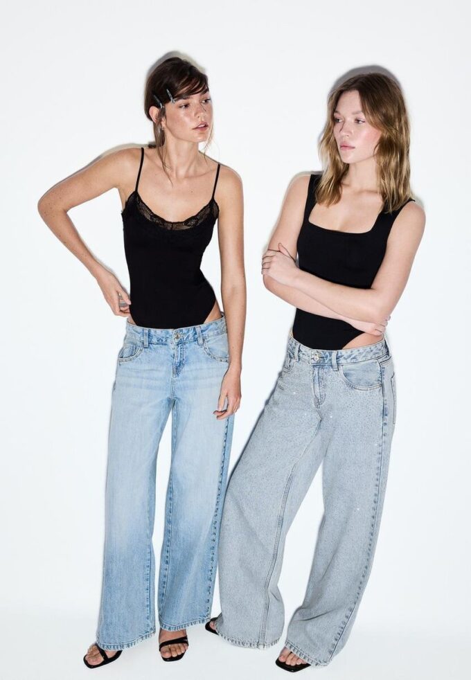 Wide Leg loose jeans with studs Wide Leg loose jeans with studs